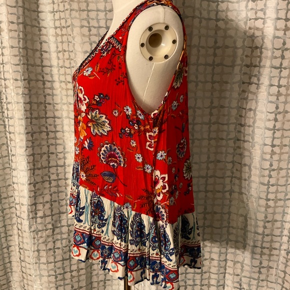 Patrons of Peace women’s Sleeveless High Low Peplum Floral Top Size Medium - Picture 4 of 10